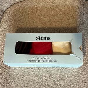 Stems Cashmere Socks 3 Pack